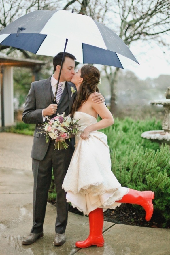 Don't let rain ruin your big day!